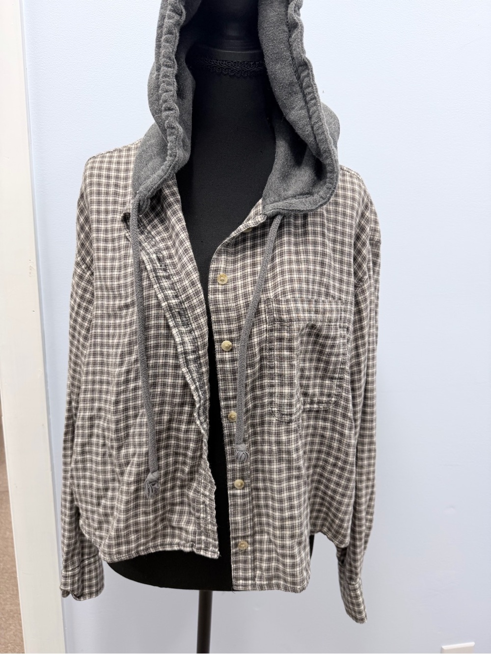 American Eagle Outfitters Gray Plaid Hooded Shirt Jacket